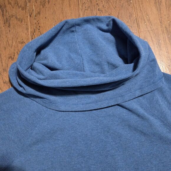 L.L. Bean Sweatshirt Women XL Blue Cozy Pullover Cowl Neck Pocket Thumb Holes - Picture 2 of 7
